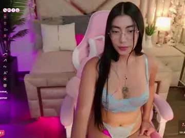 luci_tender on Chaturbate