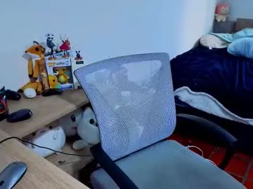 luclawthorne on Chaturbate