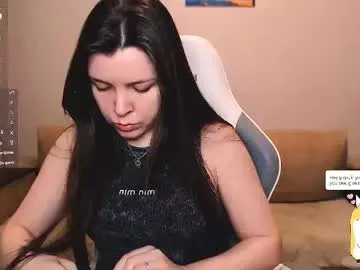 lunalovesuu on Chaturbate