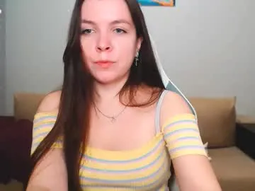 lunalovesuu on Chaturbate