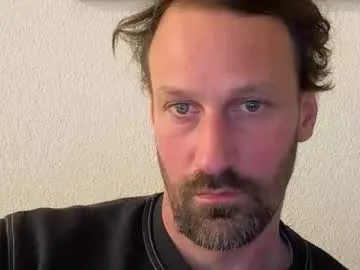 maenu_69 on Chaturbate