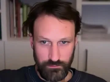 maenu_69 on Chaturbate