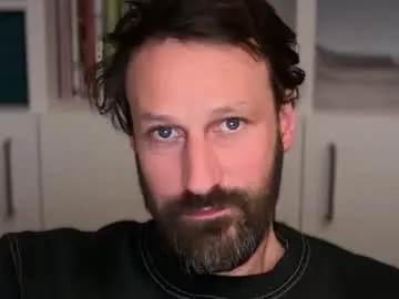 maenu_69 on Chaturbate