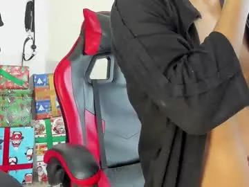 maximiliano_khalil on Chaturbate