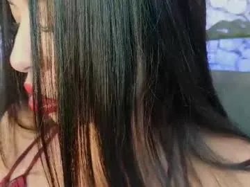 mia_roux1 on Chaturbate