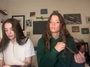 miamoorexo — Outfit change #18 #innocent #brunette #new #newgirl [1111 tokens remaining]