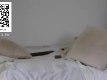 miiiawallace on Chaturbate