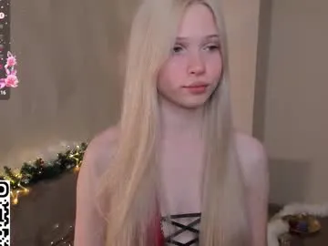 mikaelataron on Chaturbate