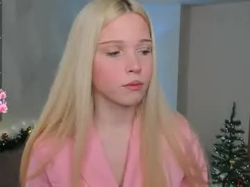 mikaelataron on Chaturbate