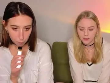 mimipaws on Chaturbate