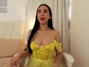 moonbrunettee on Chaturbate 