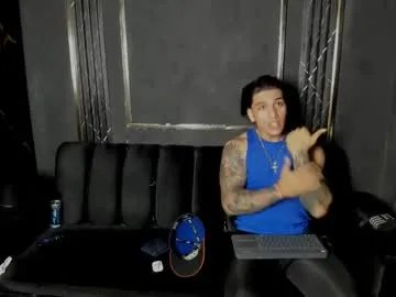 mr_maximo on Chaturbate 