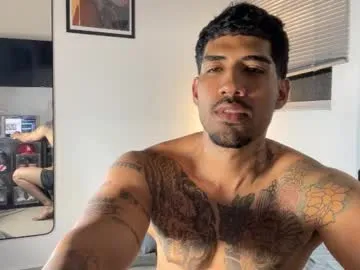 myke_esthetic on Chaturbate