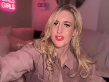 officiallyonlytams — Good gracious ass is bodacious. 8tk SPANKS! #milf #feet #lesbian #milk #natural