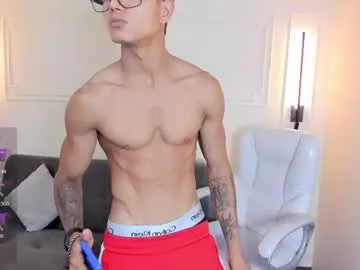 paradise_boy_s on Chaturbate