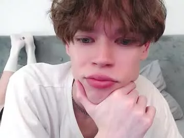 pawclaw on Chaturbate