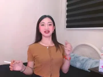 prettyakhira on Chaturbate