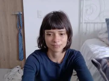 prettyrare on Chaturbate