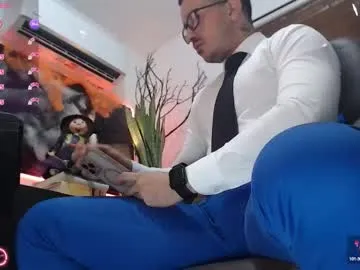 randylukehot on Chaturbate