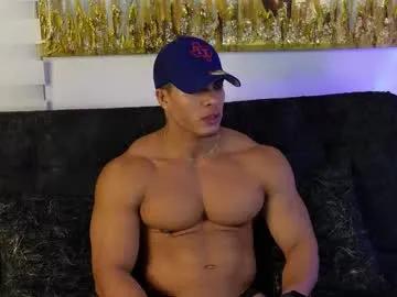 romano_kentt12 — GOAL: Adoration of my body [70 tokens remaining] Welcome to my room! #muscle #fitness #bigcock #lovense #new