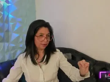 sabinadeluxe_cg on Chaturbate