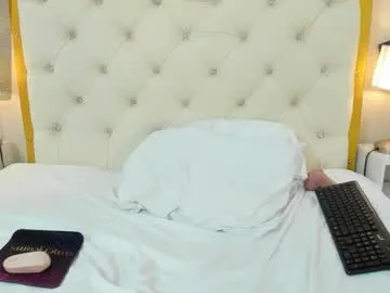 saraa_cute1 on Chaturbate