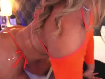 sharomross on Chaturbate