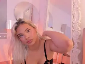 shelynna_azzul on Chaturbate