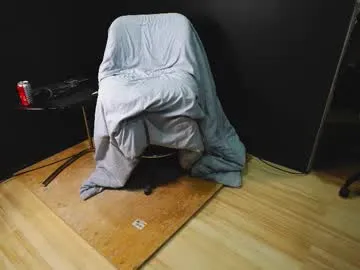 snookieq on Chaturbate