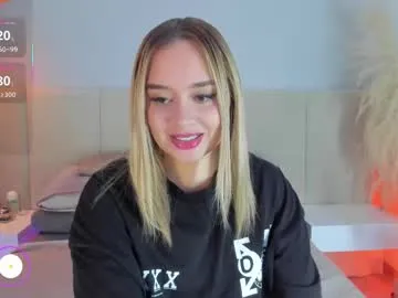 sofia_pamela on Chaturbate