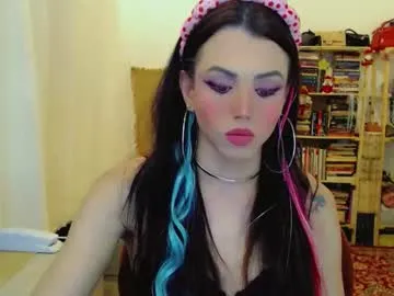 sophie_fantasy_hot on Chaturbate