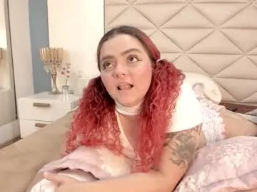 twwiiggy19 on Chaturbate