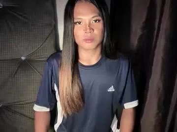 ur_new_obsession on Chaturbate