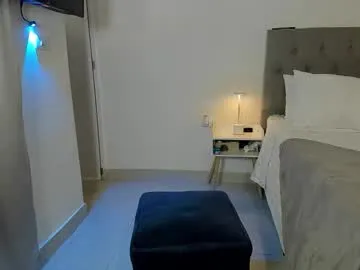 vayolet___ on Chaturbate