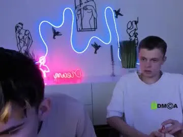 veldi_to on Chaturbate