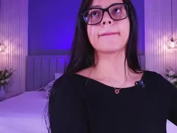 victoriaxx_ on Chaturbate