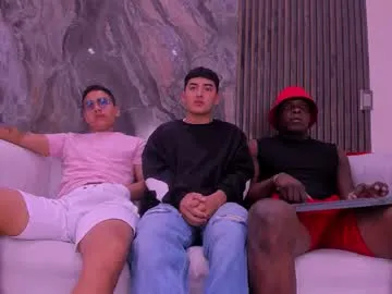 web_gammer_ on Chaturbate