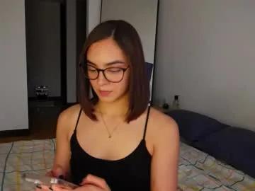 whoiswale — Hey, /tipmenu to play with me