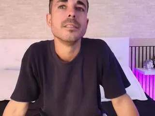 adams_sanz — Freechat on Flirt4Free