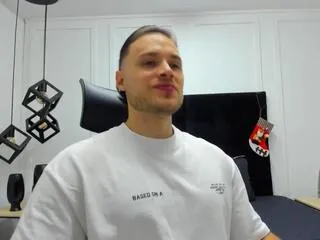 adrien_roche on Flirt4Free