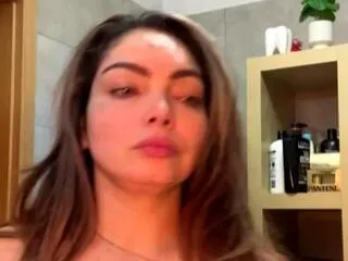 alicia_secret on Flirt4Free