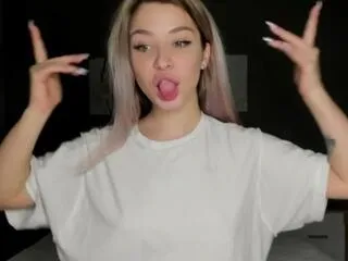 ariel_meel on Flirt4Free