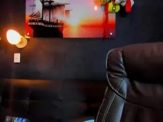 axel_koll on Flirt4Free