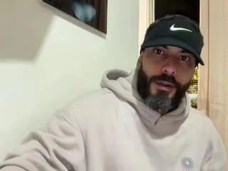 braun_phillips on Flirt4Free