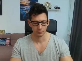 brutus_k — Freechat on Flirt4Free