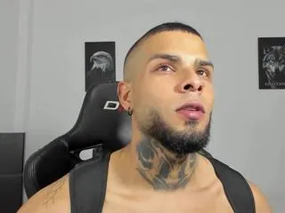 curtis_blake on Flirt4Free