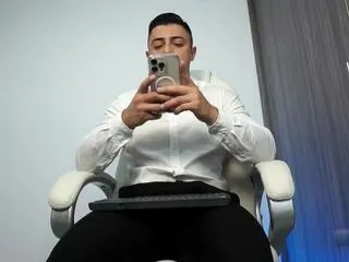 devin_hunter on Flirt4Free