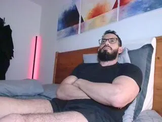 dom_beard on Flirt4Free