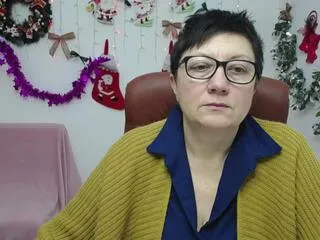 emily_lovee on Flirt4Free