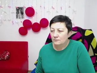 emily_lovee on Flirt4Free